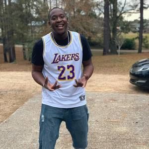 Meet your Posher, Cj